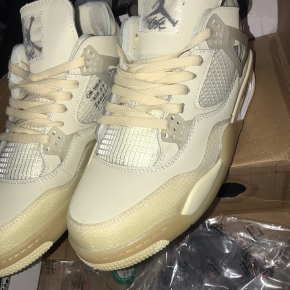 OFF-WHITE X WMNS AIR JORDAN 4 SP 'SAIL' - Picture 6 of 7